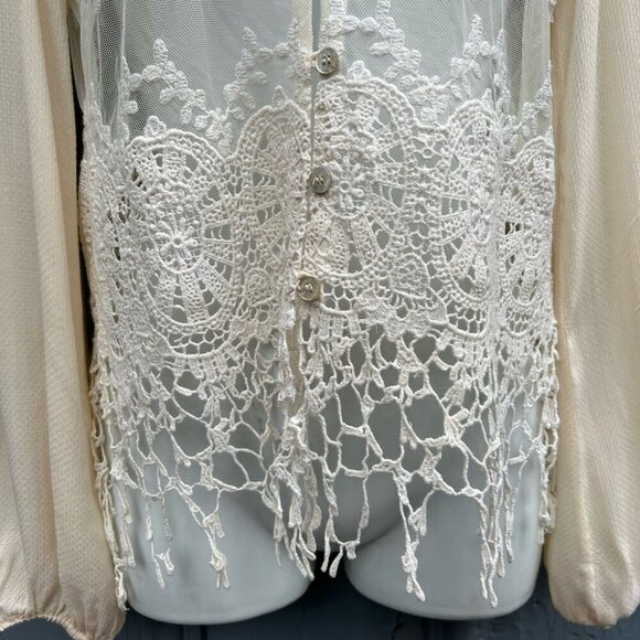 Farm Rio Lace Blouse, Small - Picture 4 of 11